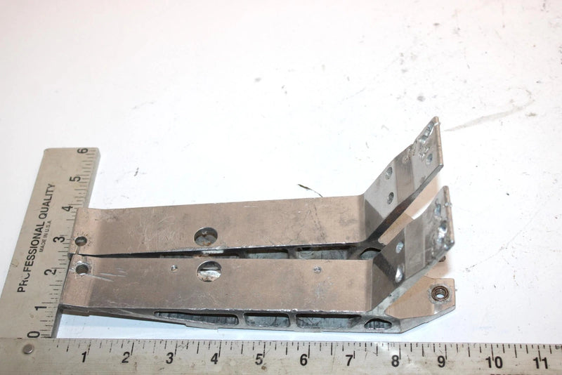 97 Polaris Xcr 600 Se Oem Corner Brace (Set) 2670166 2670165 SP18