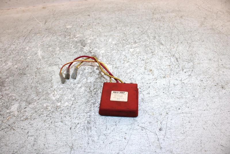 1993 Polaris 250 Oem Voltage Regulator 4060087 AP182