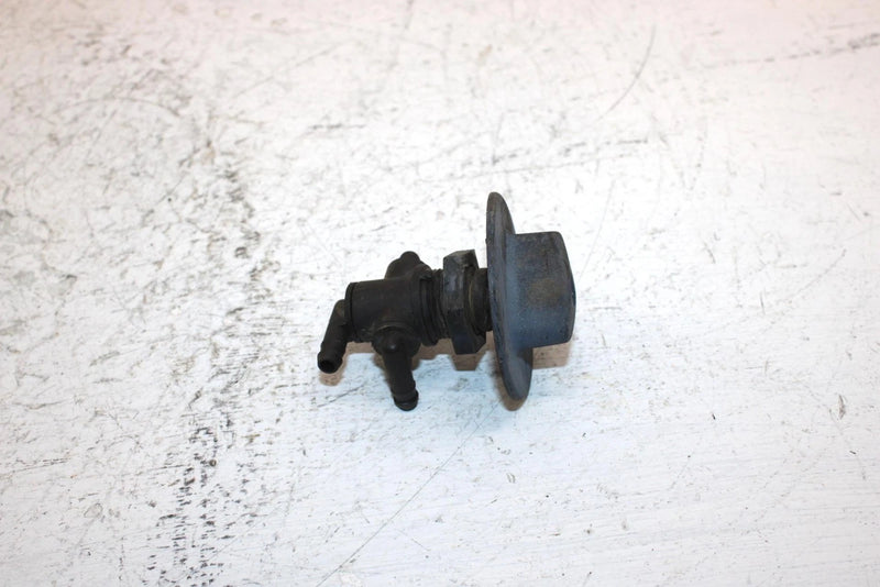 2002 Polaris Sportsman 700 Oem 3 Way Fuel Petcock 7052161 AP184