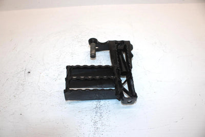 1986 Yamaha  Moto 4 Oem Right Foot Peg 29U-27421-10-00 AY7