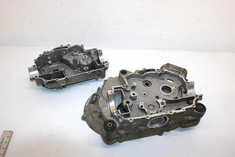 14 Can-am Outlander Max 400 Efi Oem Crankcase 420296761 AB6