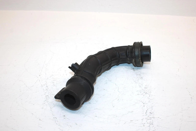 1999 Yamaha  Bear Tracker 2wd Oem Airbox Tube 4XE-E4437-00-00 AY50