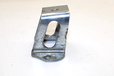 1999 Yamaha Vmax 500 Oem Front Upper Left Motor Mount 8CR-21415-00-00 Q1531