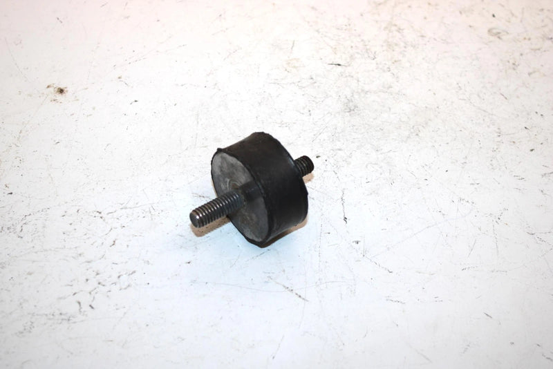 09 Arctic Cat F570 Oem Front Motor Mount 0608-250 SA294