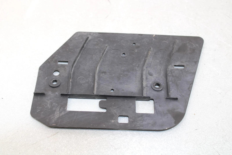2009 Honda Trx680fga Oem Radiator Shroud 19033-HN8-000 AH23