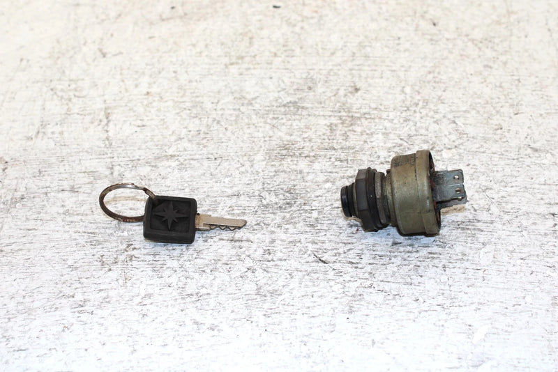 2000 Polaris Classic Touring Oem Ignition Switch 2205055 SP54