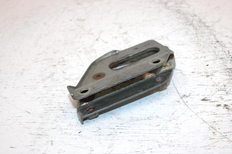 1989 Yamaha Inviter Oem Left Tensioner Bracket 8L8-47412-00-00 SY17