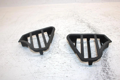 2002 Ski-doo Mxz 700 Oem Air Intake Grille Set 517302024 517302025 SS20