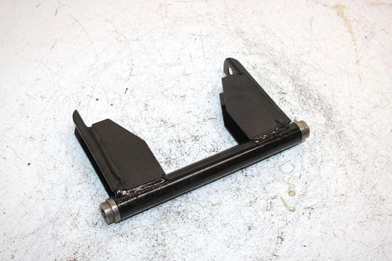 06 Arctic Cat Sabercat 600 Oem Rear Torque Arm Pivot 1704-019 SAS13