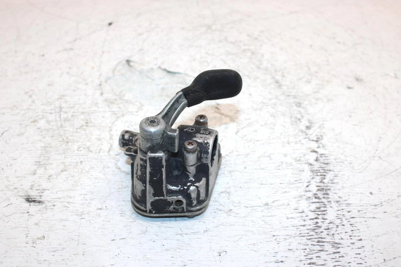 1990 Yamaha  Moto 4 Oem Throttle Lever 21V-26250-01-00 AY5