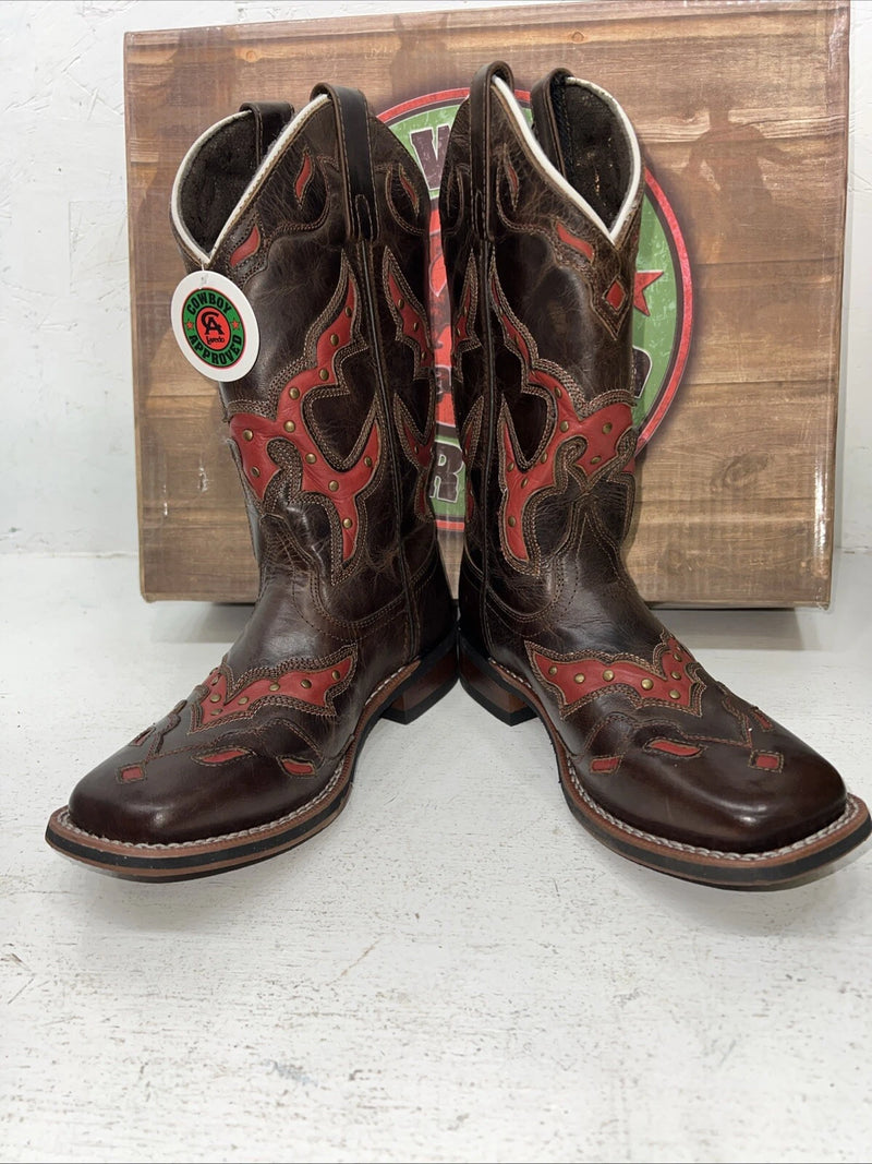 New Women’s Brown Laredo Cowboy Boots. 5675 7 M. 18-40