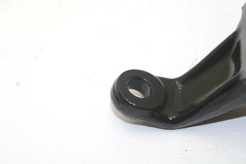 89 Yamaha Inviter OEM Front Shock Right Steering Arm 81E-23852-00-00 SY56