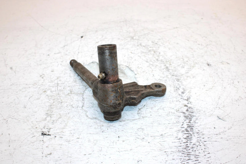 1990 Yamaha  Moto 4 Oem Front Left Knuckle 3GH-23510-01-00 AY5