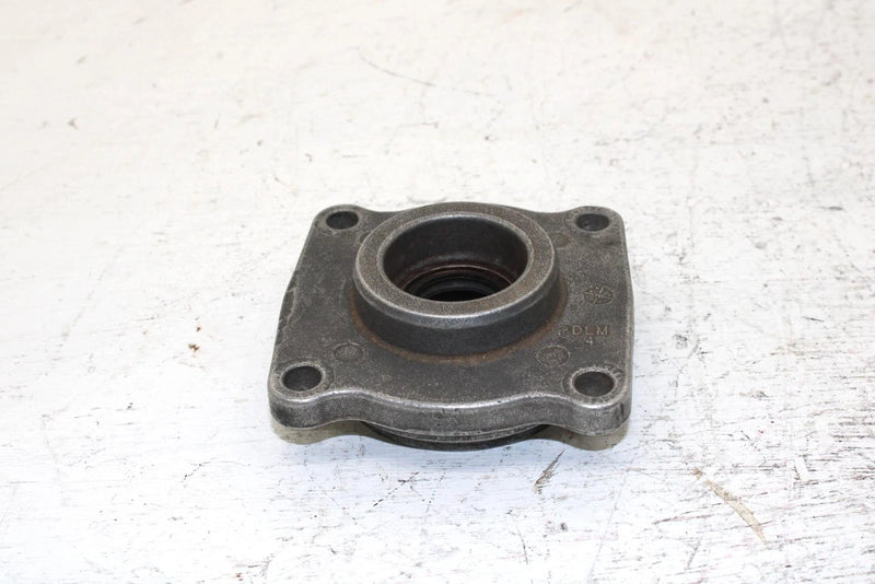 2002 Polaris Magnum 325 Oem Rear Gearcase Cover 3233573 AP185