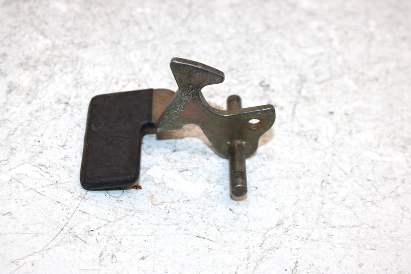 2005 Arctic Cat Atv 650 Oem Seat Latch Lever 1506-156 AA27