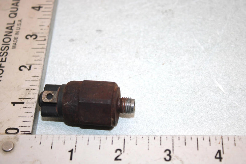 01 Arctic Cat 400 4x4 Oem Brake Switch 0402-306 AA21