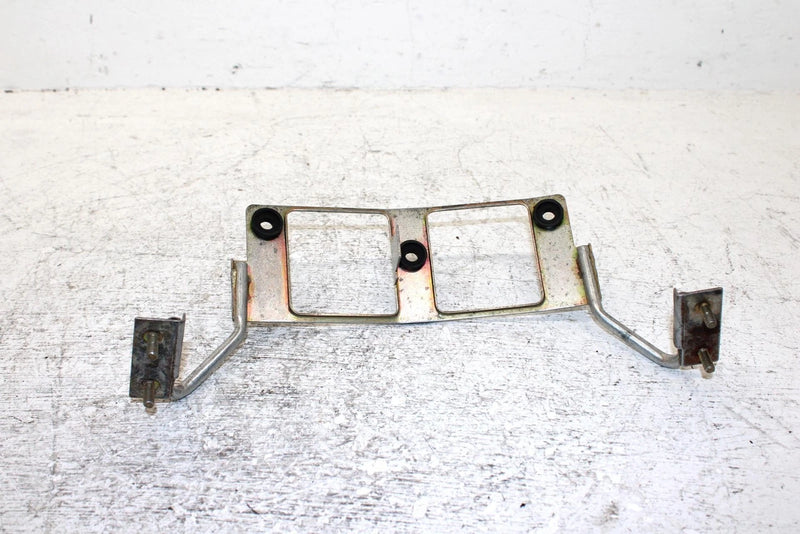 1996 Yamaha Vmax 600 Oem Meter Bracket 89A-83519-00-00 SY29