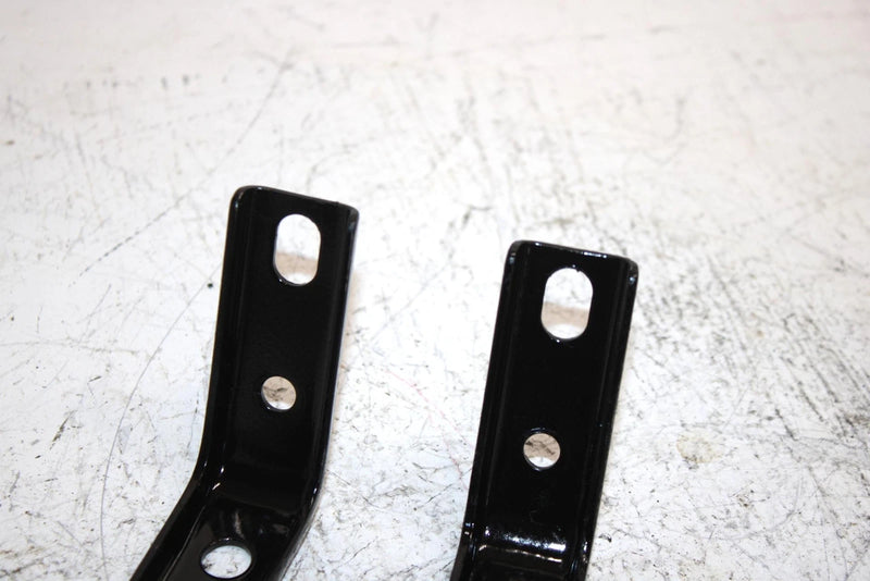 00 Kawasaki Bayou 300 4x4 Oem Rear Fender Upper Bracket Pair 35011-1424 AK20