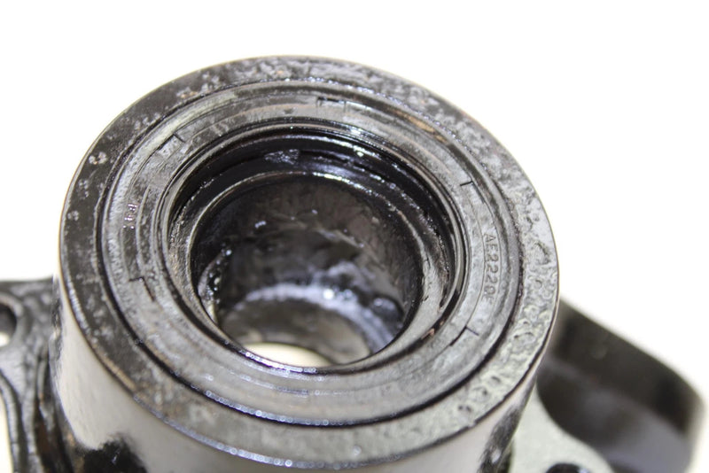 95 Suzuki Quadrunner 250 LT4WD OEM Front Left Knuckle 51241-19B01 AS17