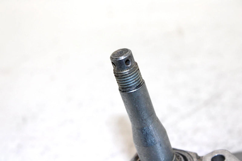 2004 Kawasaki Kfx 700 Oem Right Front Knuckle Spinndle 39186-0004 AK30