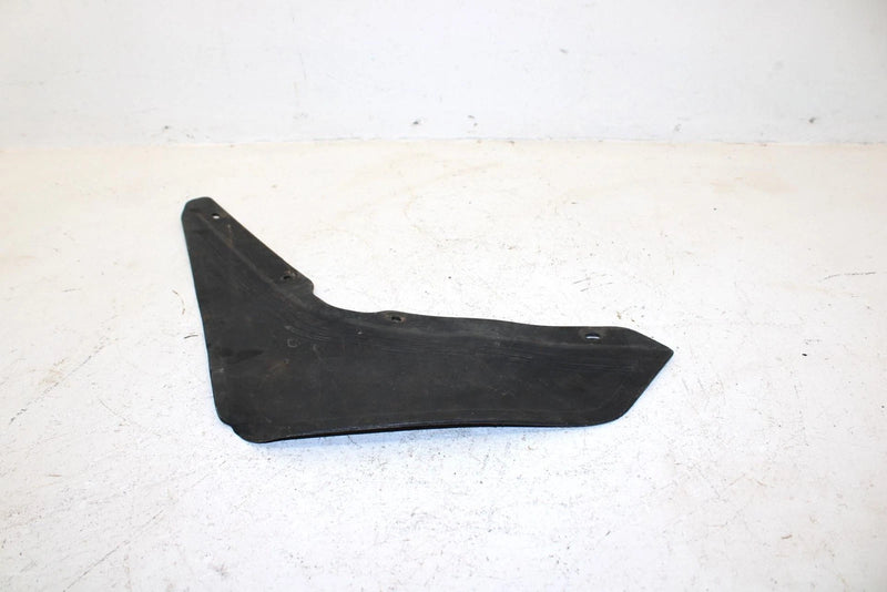 1984 Yamaha  Ytm 200 L Oem Rear Right Splash Guard 21V-21621-00-00 AY48