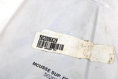 2010 Ski-doo Gsx 550f Oem Right Upper Foam 502006829 SS85