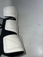 New White Rubber Davis Splint Boots Large HH-26