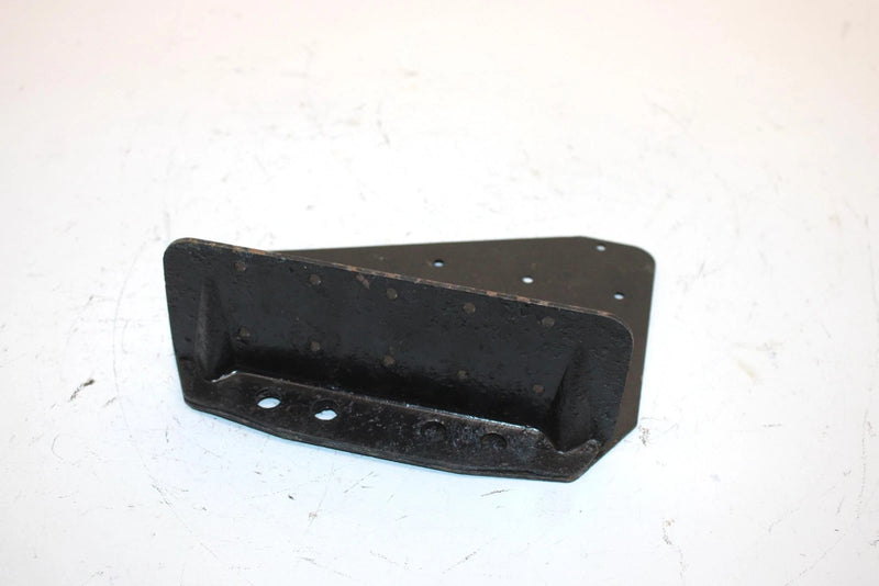 99 Arctic Cat Zl 600 Sno Pro Efi Oem LH Suspension Bracket 2706-781 SA76