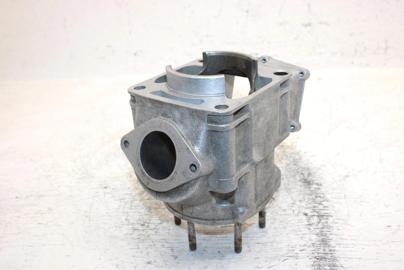 1995 Yamaha Vmax 600 Oem 75mm Bore Cylinder Head 8CA-11311-00-00 SY11