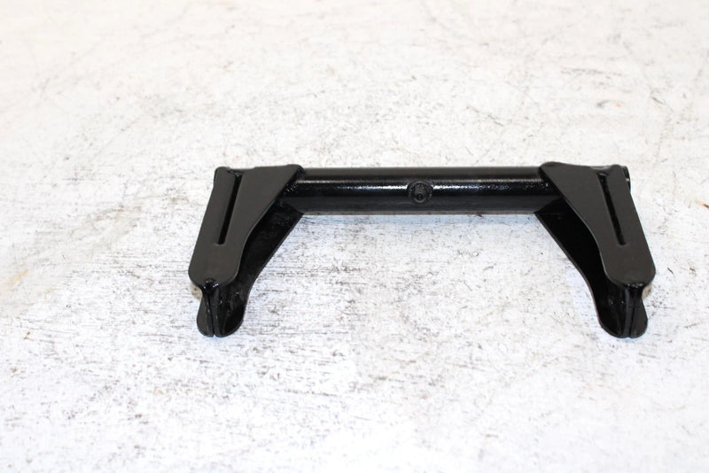 2003 Polaris 800 Xc Sp Edge Oem Rear Pivot Arm W/Shaft  1541707-067 SP35