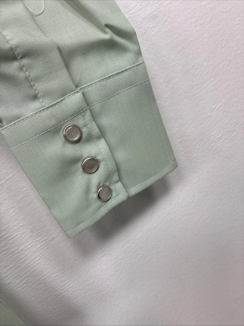 New Women’s Karman Green Long Sleeve Pearl Snap Size 8 YY-23