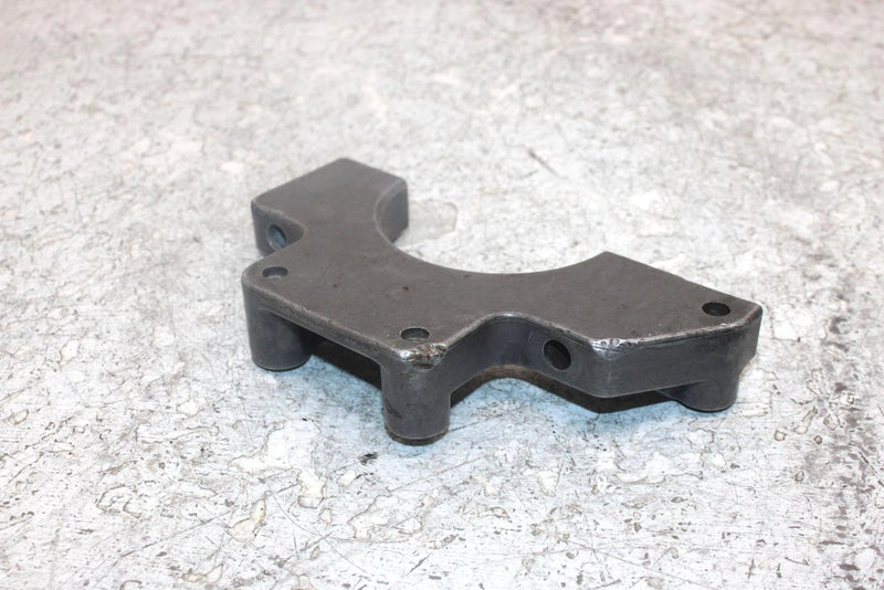 2004 Polaris Trail Boss 330 Oem Lower Brake Caliper Mount 5131786 AP117