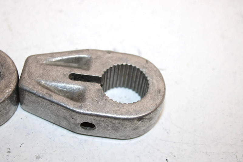 06 Arctic Cat Crossfire 700 Efi Oem Idler Shaft Arm Pair 0605-635 SA251