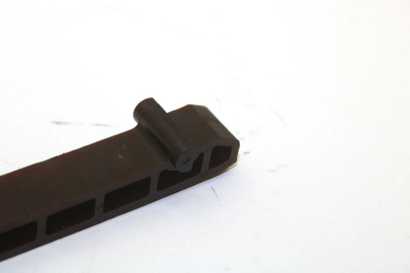 03 Polaris Magnum 330 4x4 OEM Cam Chain Guide 3086445 Q4961