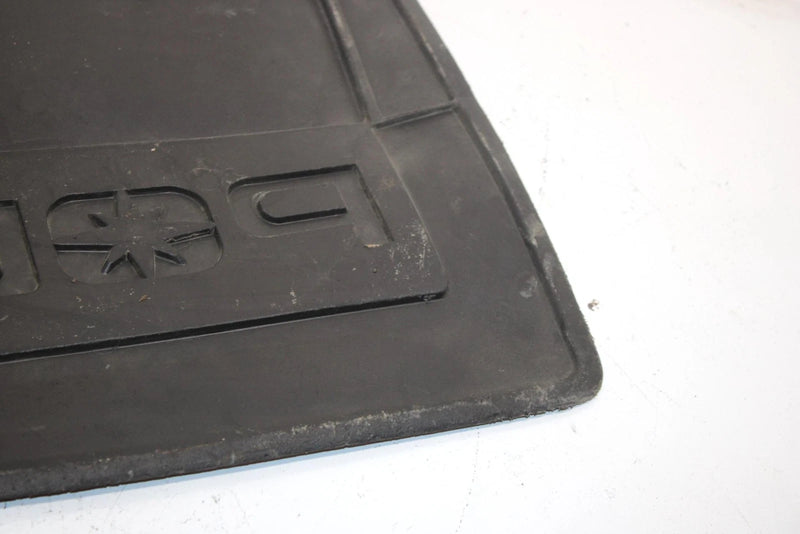 97 Polaris Indy 500 Oem Snowflap 5432149 5432149-1106 SP145