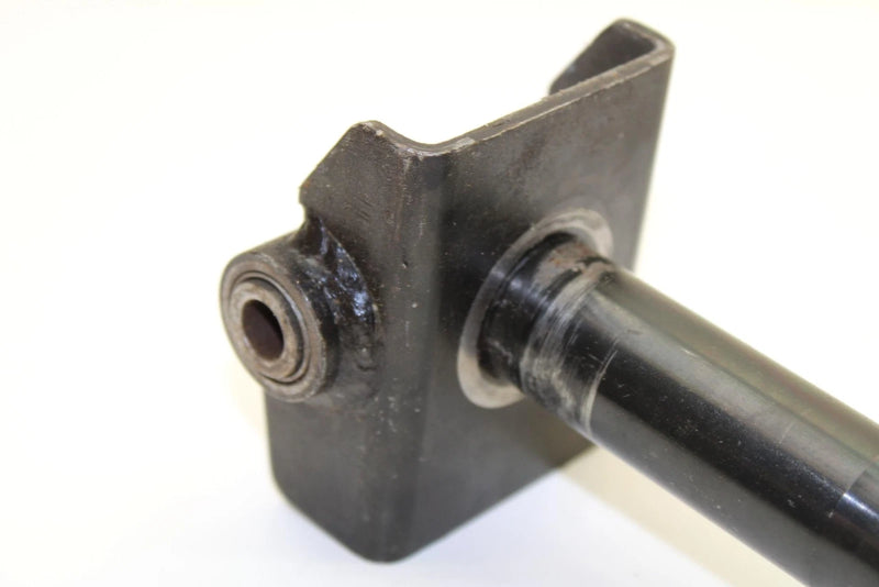 Yamaha Oem  Front Steering Arm Spindle Knuckle 8EK-23803-00-00 Q4271