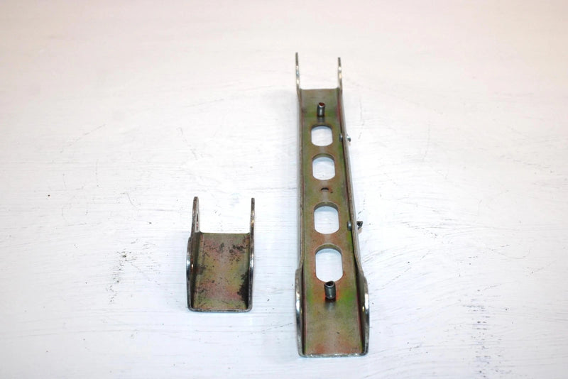 2002 Ski-doo Mxz 500 Oem Radius Rod Mount Set 505070010 505070011 SS16