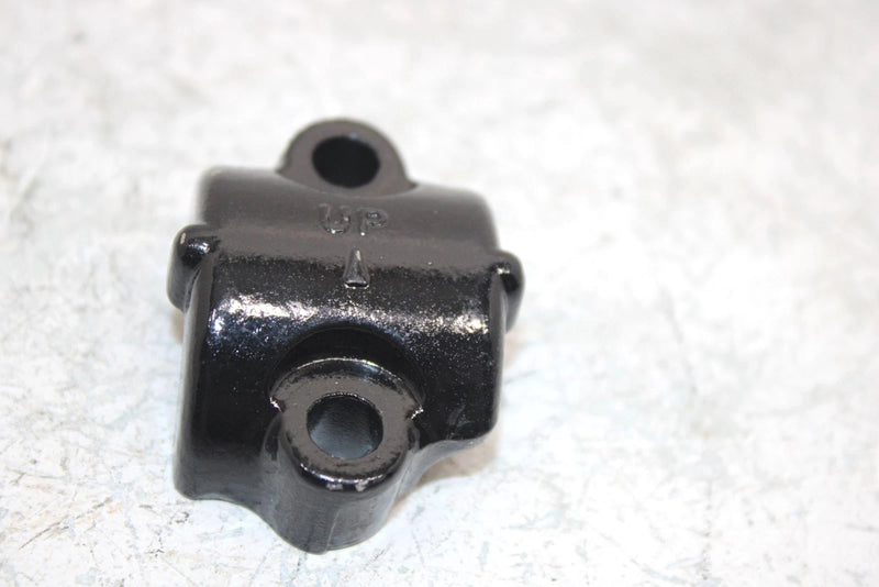 86 Honda Trx 350 A Fourtrax 350 Oem Master Cylinder Holder 45517-MA5-671 AH25