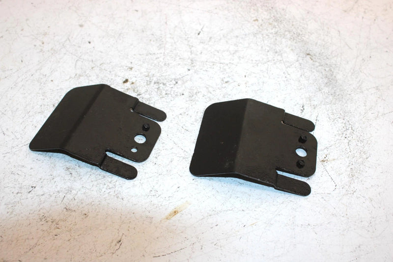 02 Ski-doo Grand Touring 500 Oem Hood Guide Pair 517302615 SS24