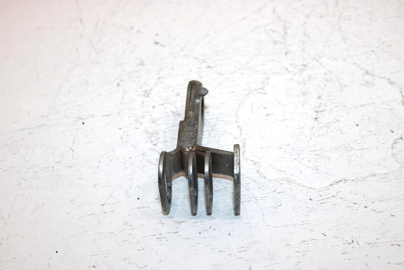 1986 Yamaha  Moto 4 Oem Rear Brake Lever 1NU-25726-00-00 AY7