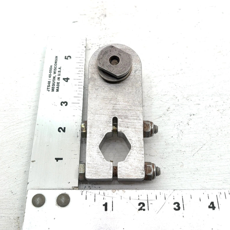 99-02 ARCTIC CAT ZR 500 OEM REAR ARM PIVOT BLOCK 0704-981 SA18