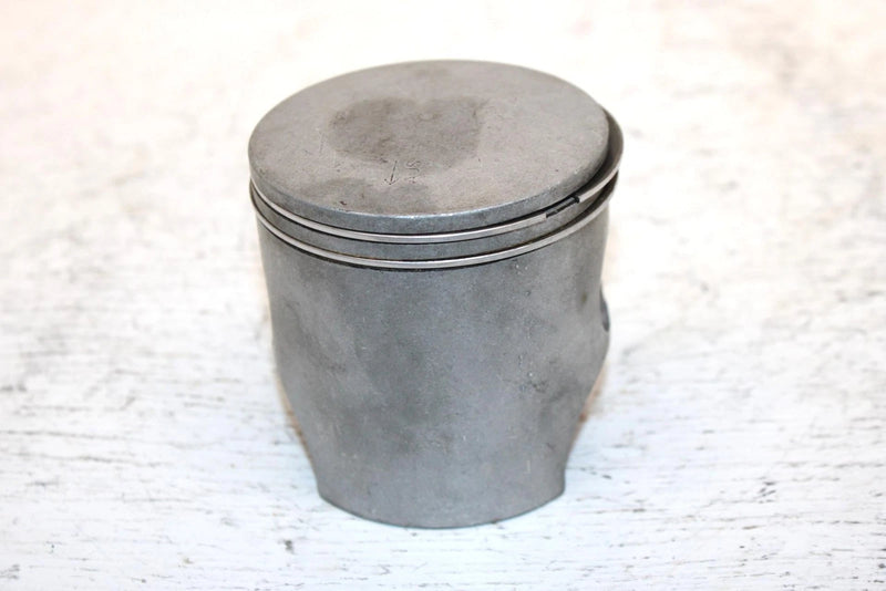 1999 Polaris 500 Xc Oem Piston 2201383 SP28
