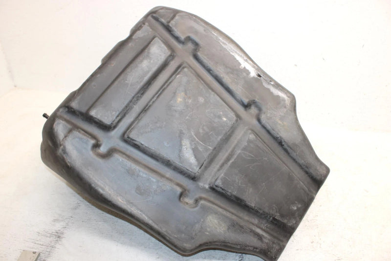 1998 Ski-doo Mach 1 700 Oem Fuel Gas Tank 572088000 SS3