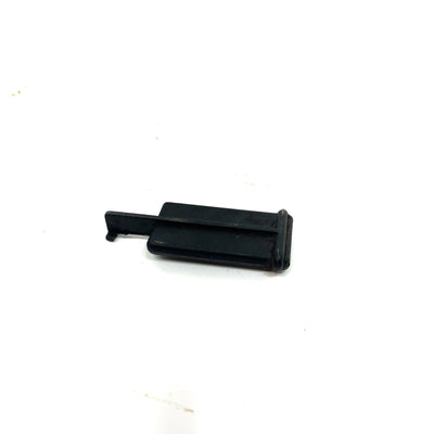 96-05 Sea-Doo GTI LE OEM Airbox Clip 273000006 Q6629