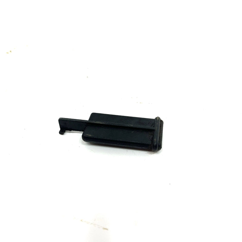 96-05 Sea-Doo GTI LE OEM Airbox Clip 273000006 Q6629