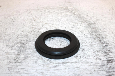 2000 Ski-doo Mxz 600 Oem Exhaust Outlet Grommet 570039000 SS15