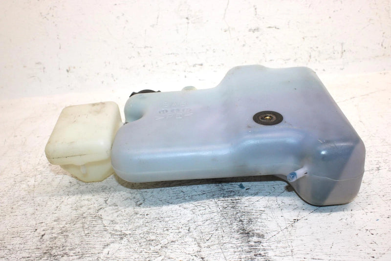 1995 Yamaha Vmax 600 Oem Oil/Coolant Tank 8AB-21751-01-00 SY11