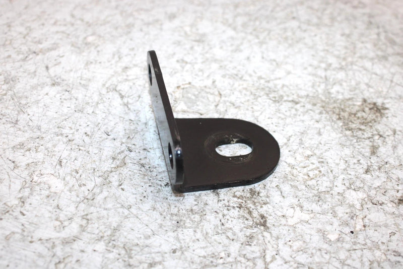 2006 John Deere  Buck 650 Oem Upper Engine Mount Bracket 707000159 AJ0