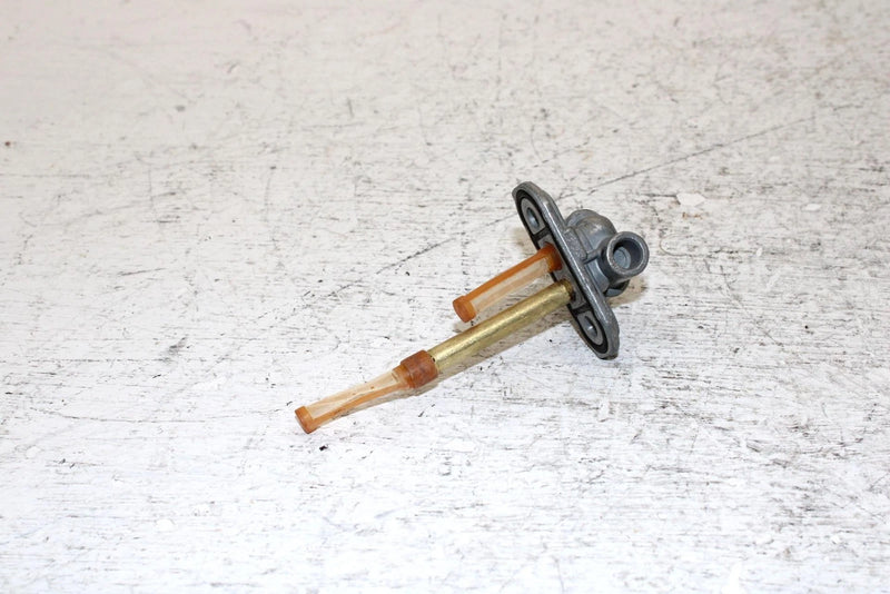 2000 Kawasaki Prairie 300 Oem Fuel Petcock 49019-1099 AK31.1