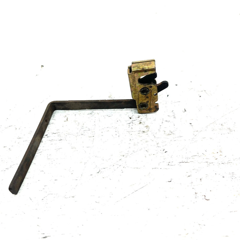 2009 Polaris Ranger HD 700 4x4 EFI OEM Hood Latch 2010341 XP12